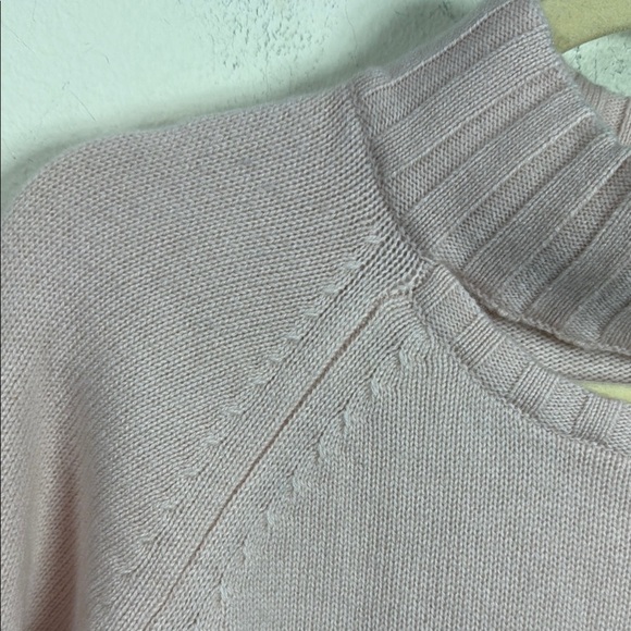(R6) EQUIMENT Women Pink Turtleneck Sweater, Size M,50%wool y, 50% cashmere - Picture 4 of 14